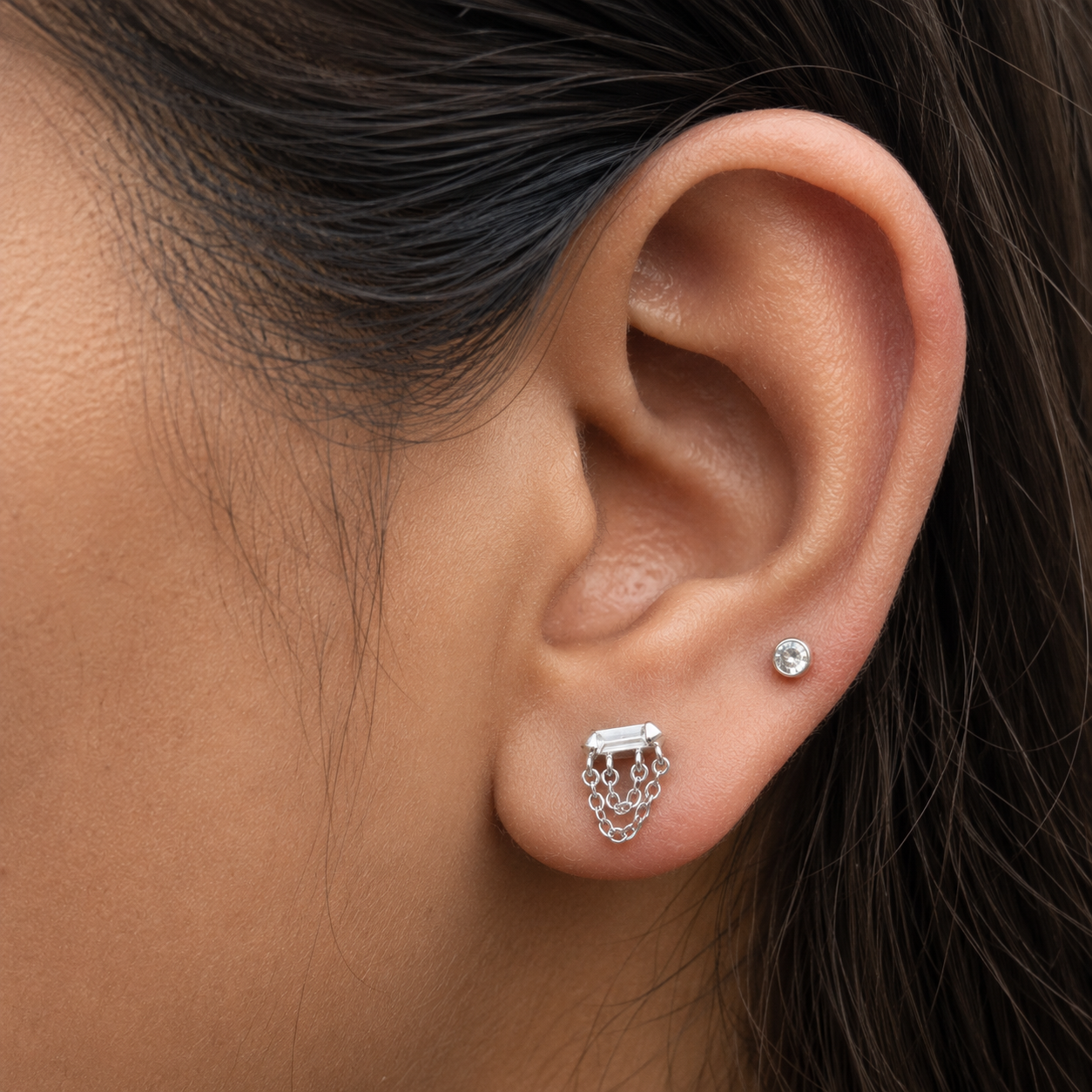 Baguette Double Layered Chain Stud