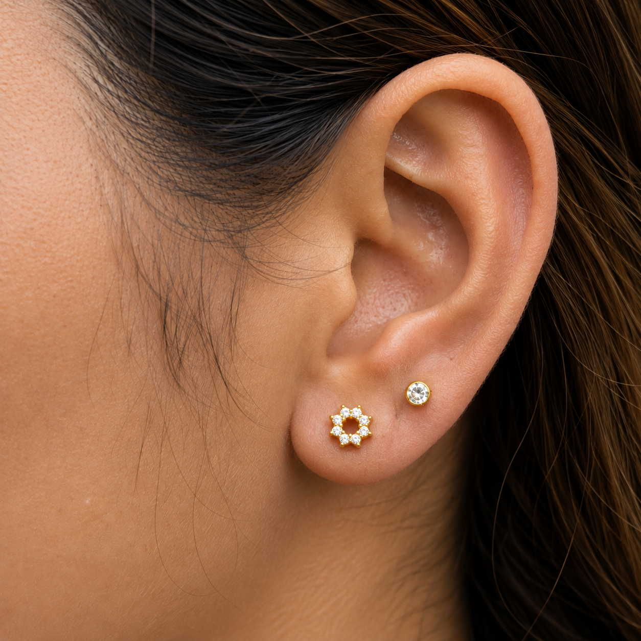 Zirconia Daisy Stud Earrings