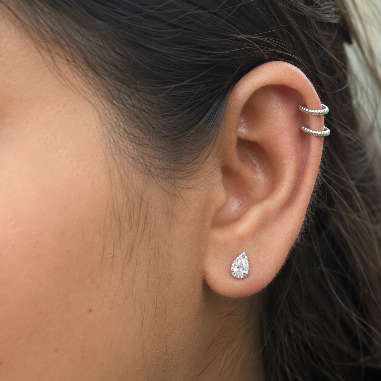 Teardrop Solitare Stud Earrings