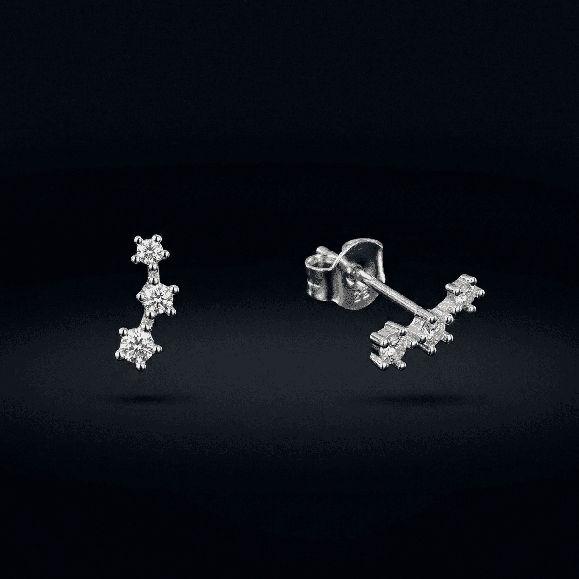 Zirconia Three Stone Curve Stud