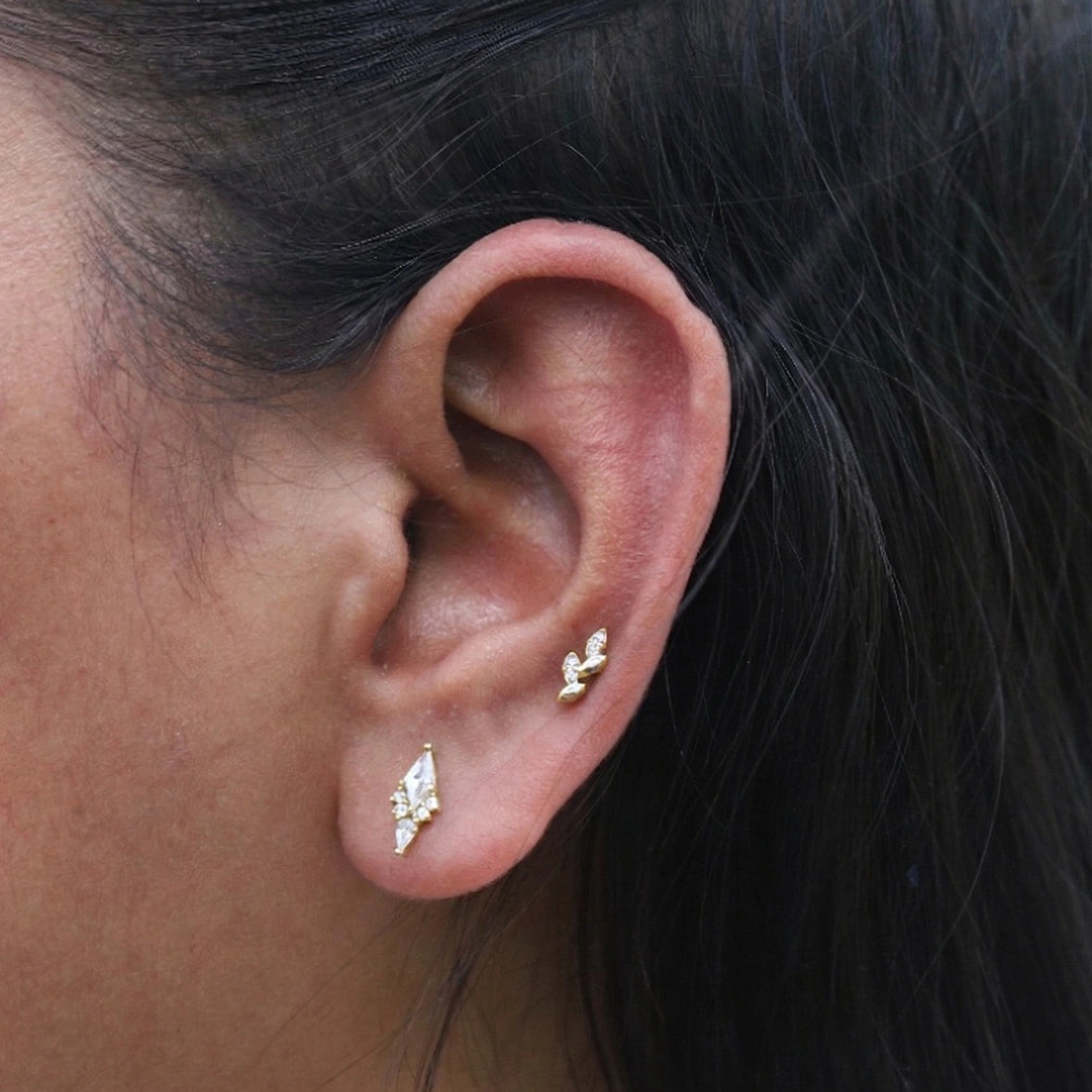 Zirconia Dew Leaf Stud