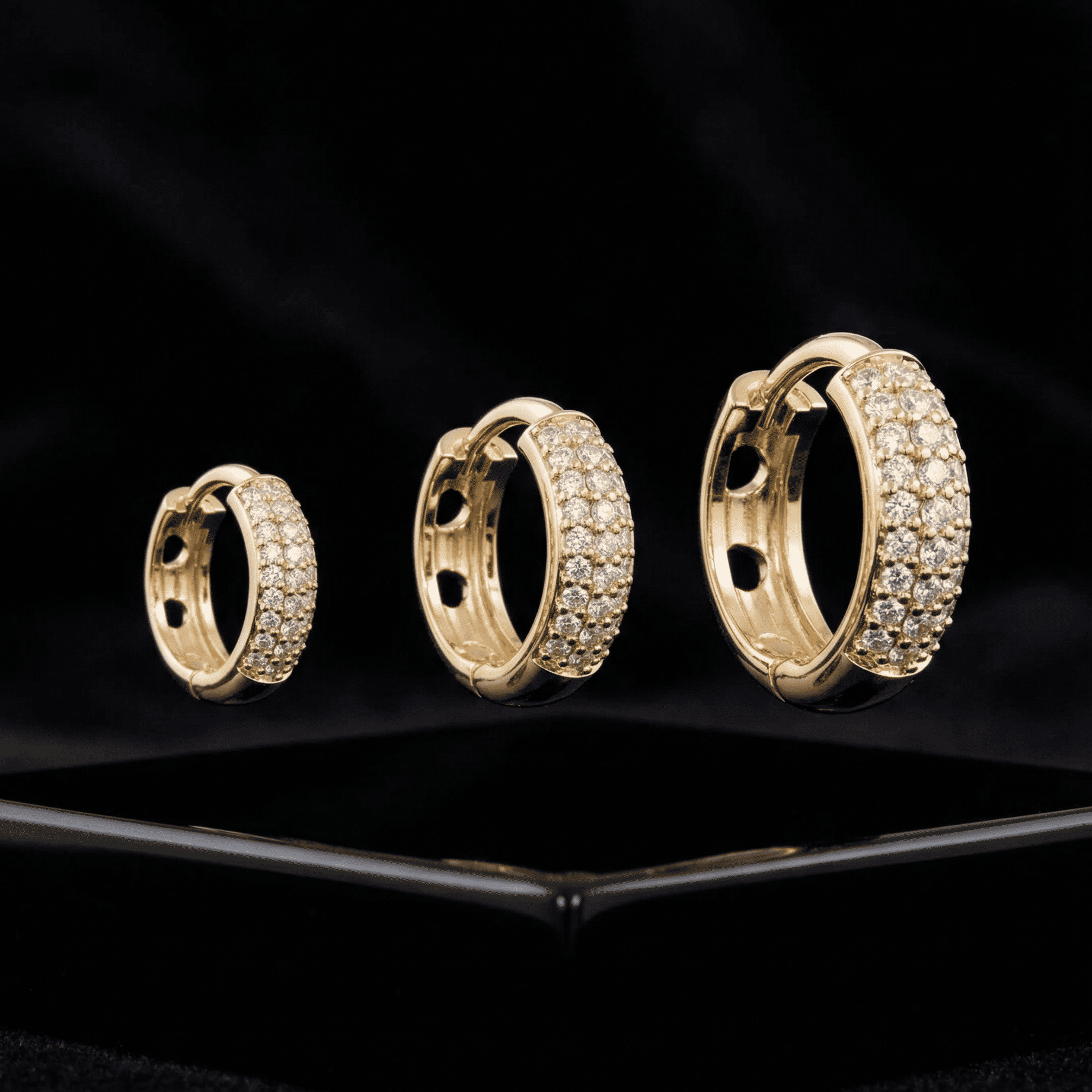 Bold Hoop - Multiple Sizes